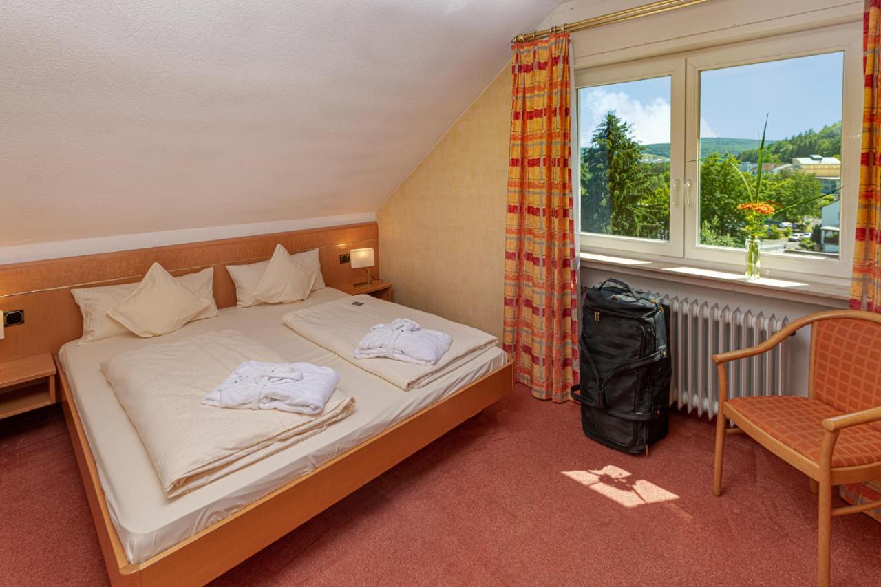Kishotel Am Kurpark Бад-Зоден-Зальмюнстер Экстерьер фото