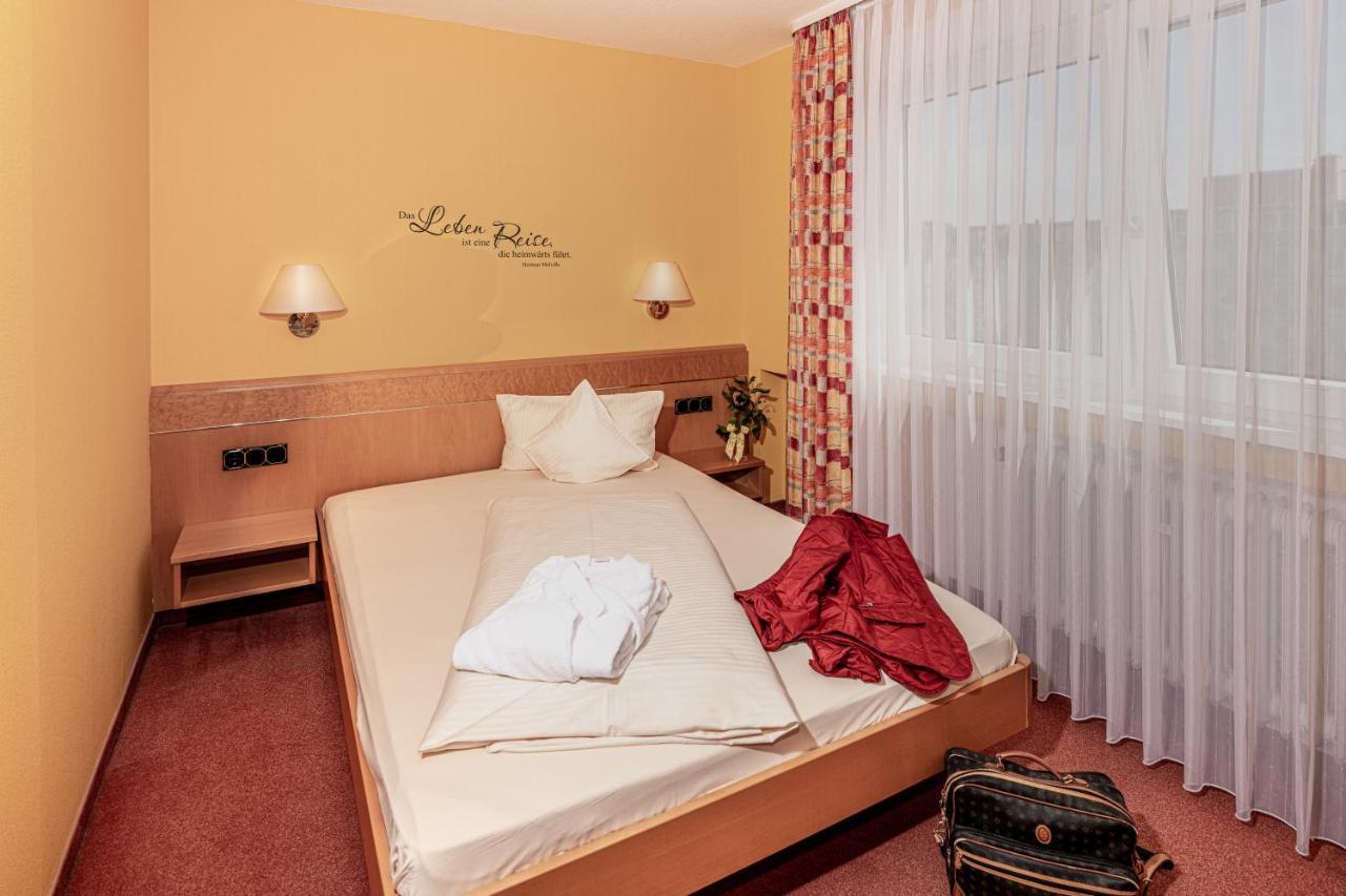 Kishotel Am Kurpark Бад-Зоден-Зальмюнстер Экстерьер фото