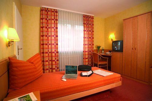 Kishotel Am Kurpark Бад-Зоден-Зальмюнстер Экстерьер фото